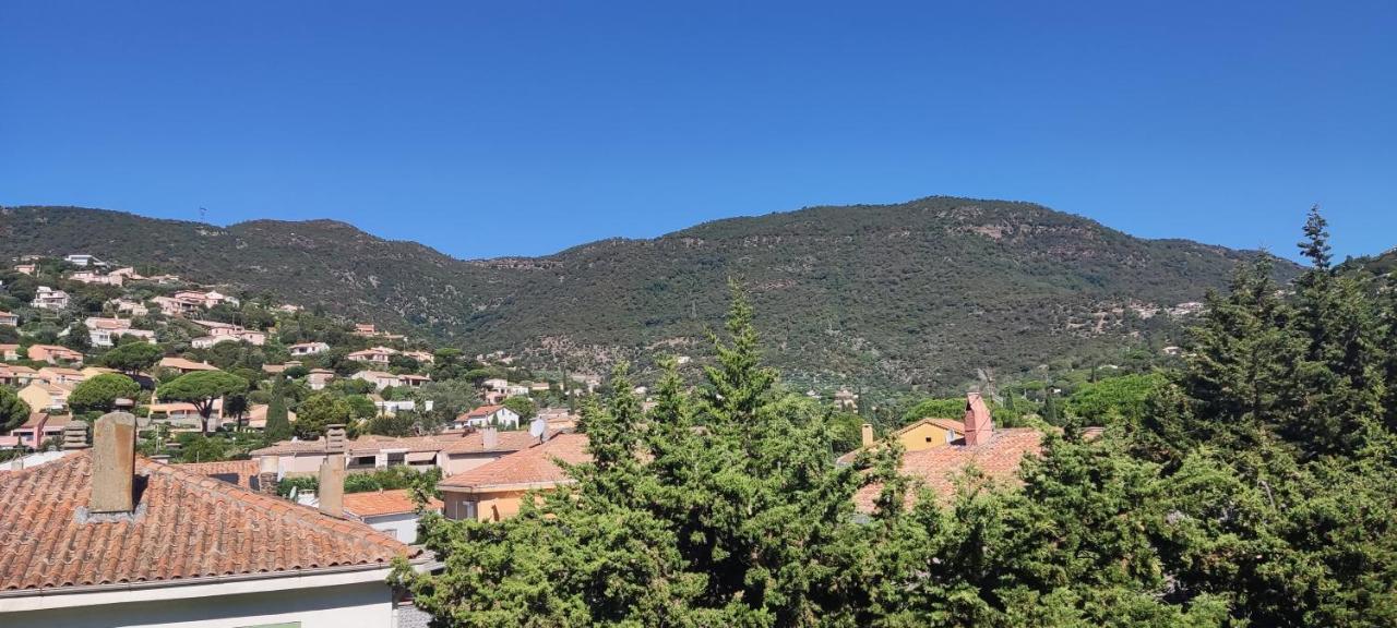 Appartement T2 Climatise Dans Residence Calme Cavalaire-sur-Mer Exterior photo